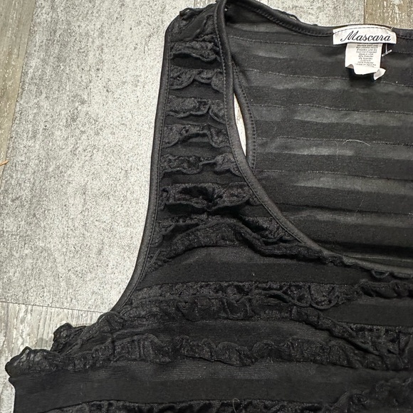 Mascara Brand Black Ruffled Sleeveless Top - Picture 6 of 12